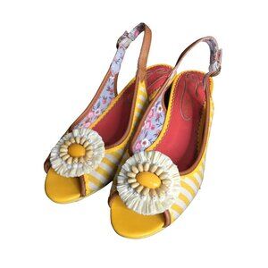 Poetic Licence Women's Ava Sling Wedge Sandal Floral Accent Striped Yellow EU 38